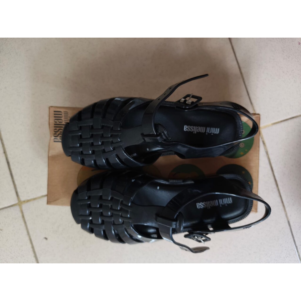 preloved mini melissa black