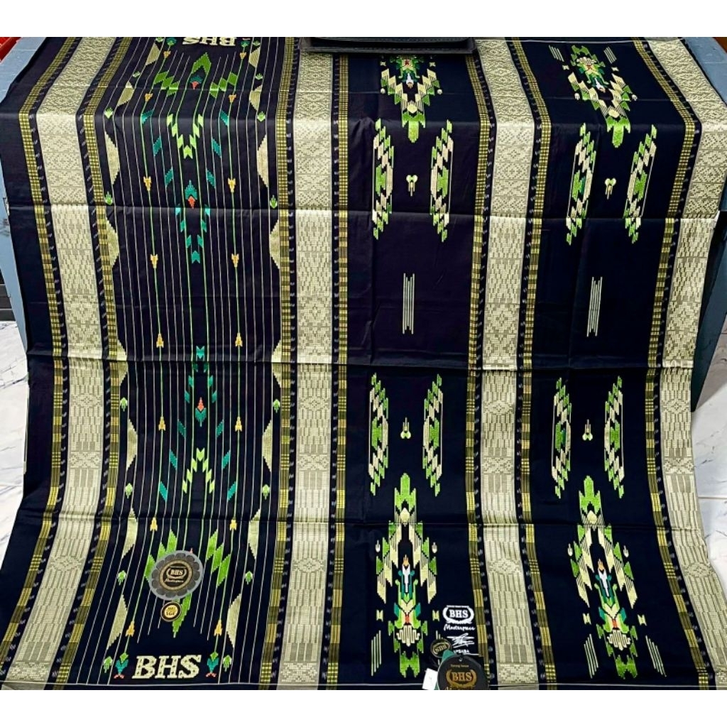 NEW - Sarung BHS Masterpiece Gold Motif M82/M81 SGE Black Edition 100% Original