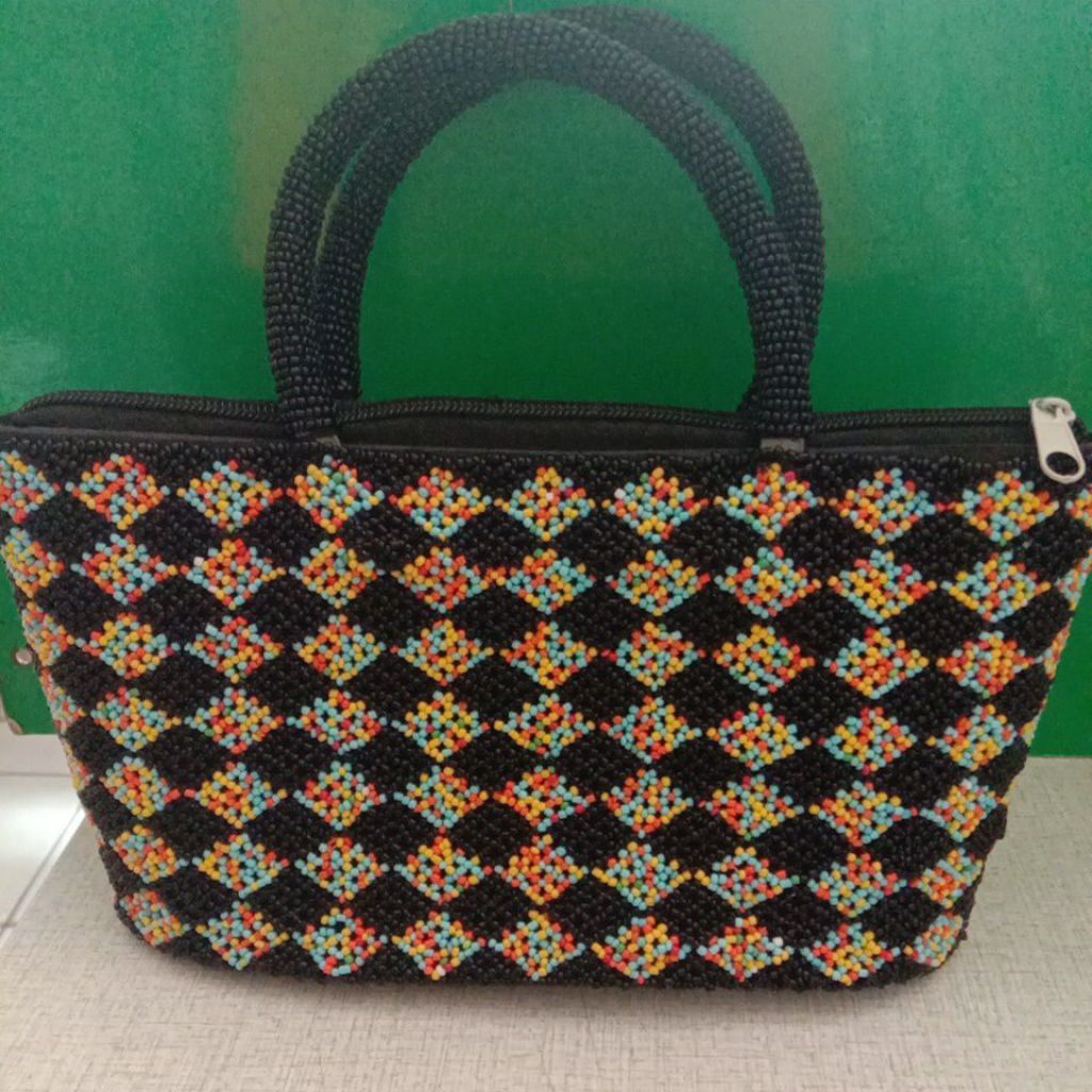 Tas Manik tas tenteng manik manik