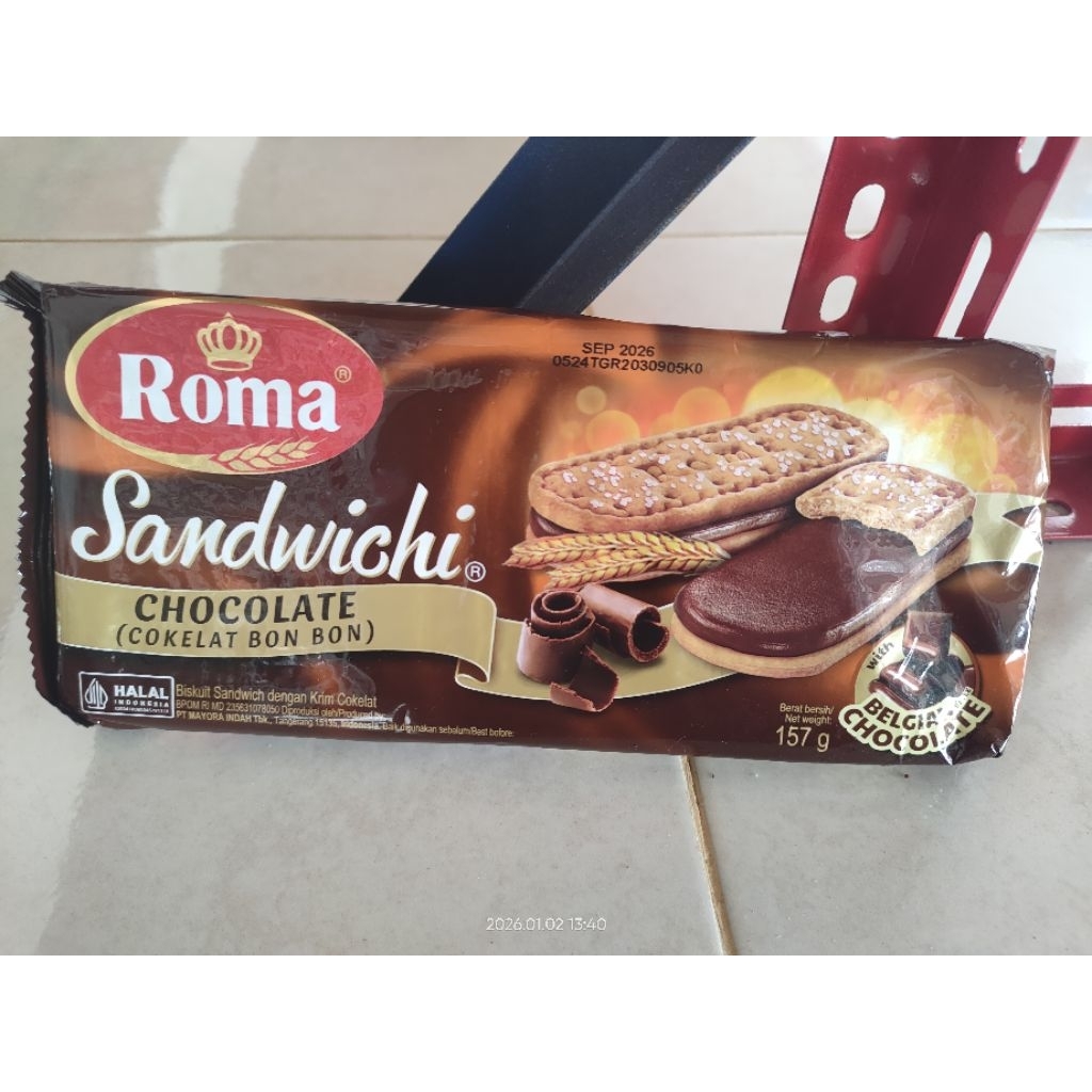 roti Roma sandwich coklat