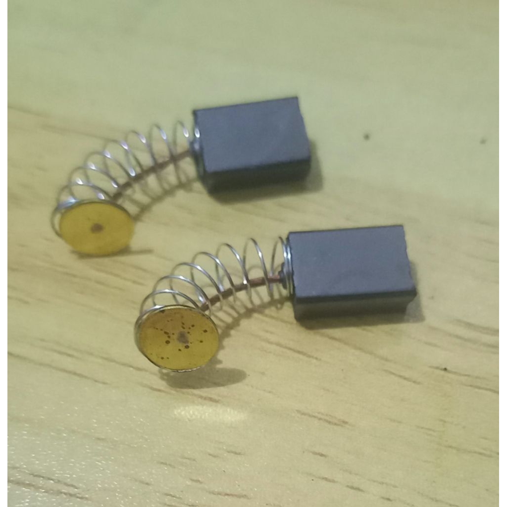 CARBON BRUSH / SPUL / ARANG MESIN BOR RYU 13MM/PLANER/JIGSAW ( KEMASAN PLASTIK )