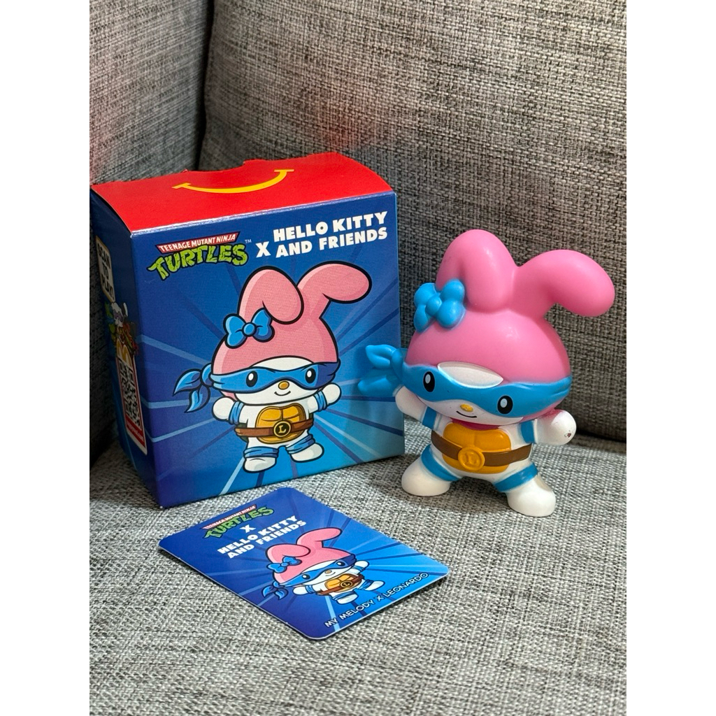 happy meal MCD , turtels my melody, hello kitty and friends