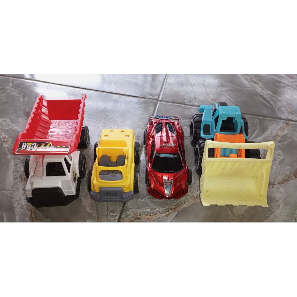 mainan mobil mobilan preloved