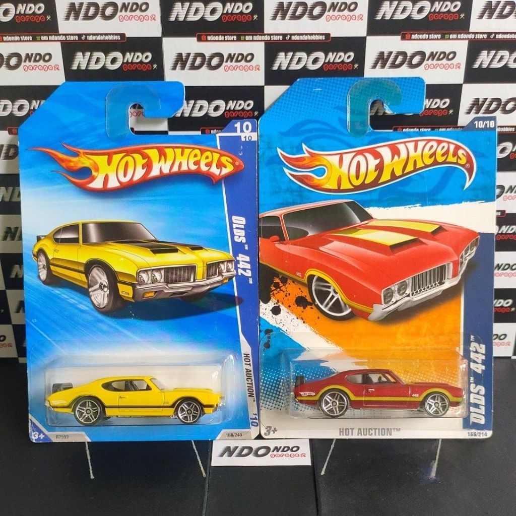 Hot Wheels Olds 442 - 2010 Hot Auction