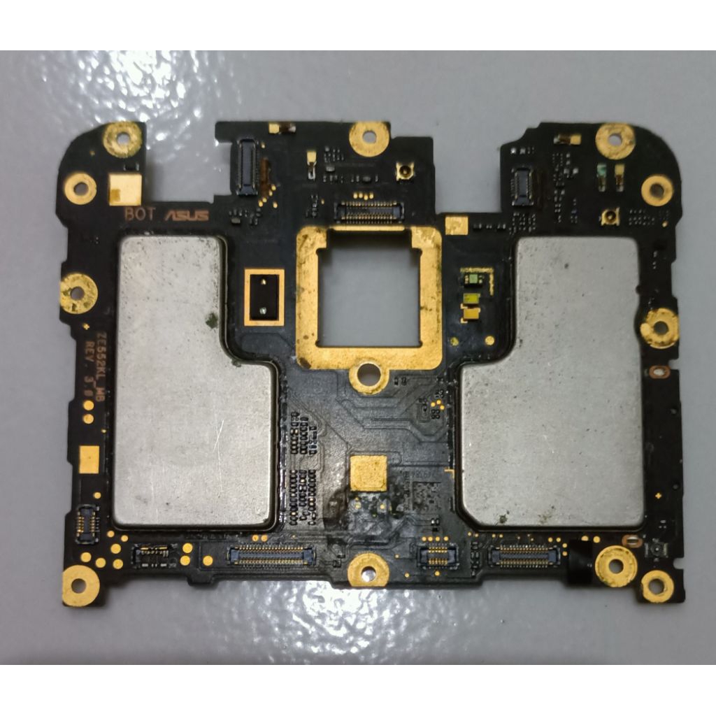 Mesin Asus Zenfone 3 ZE552KL kondisi nyala segel