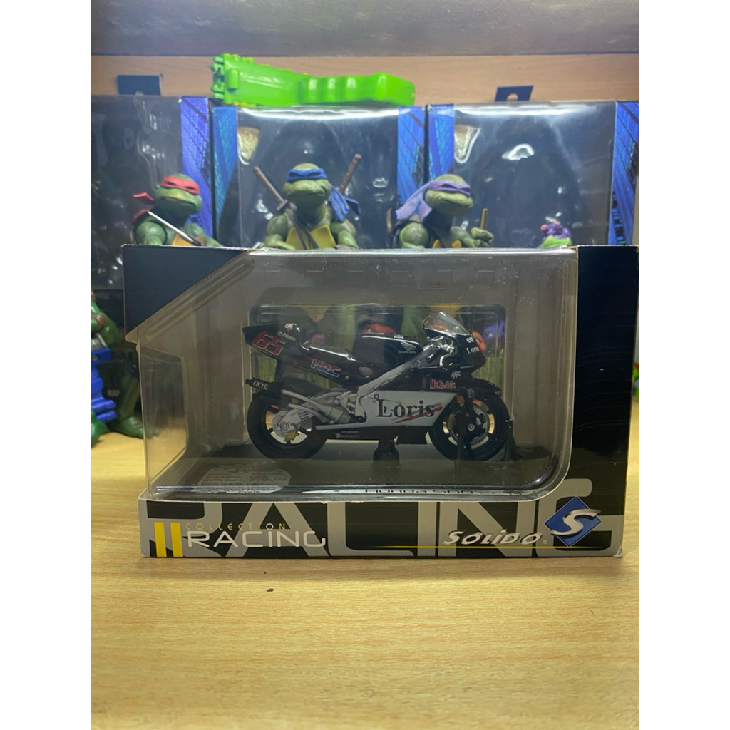 Diecast Miniatur Motogp Solido 1/18 Honda NSR 500 Loris Capirossi 2001