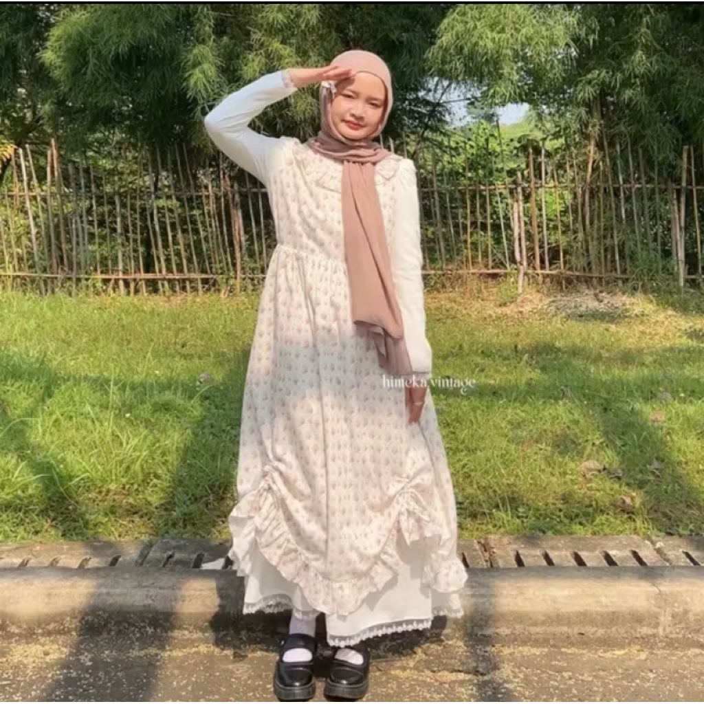 preloved mariposa dress by himeka vintage