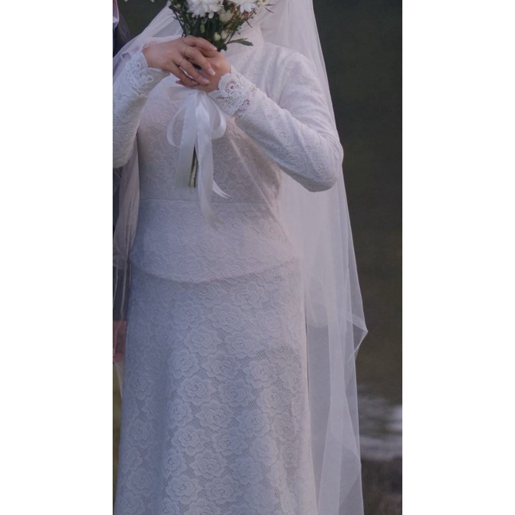 gaun dress prewedding atau akad nikah