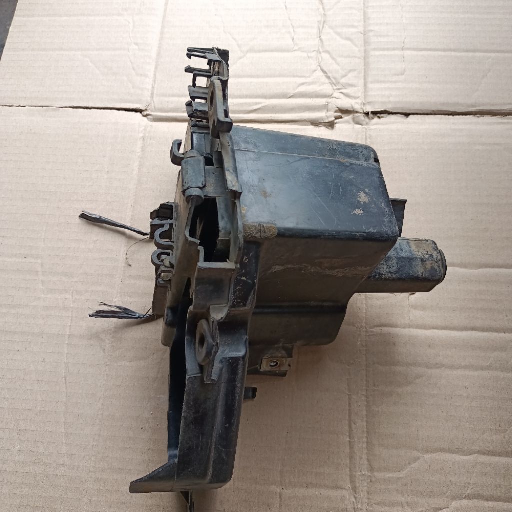 Bok rumah wadah tempat aki box aki Honda Supra x 100 lama old supra lama old 100 supra fit lama old 