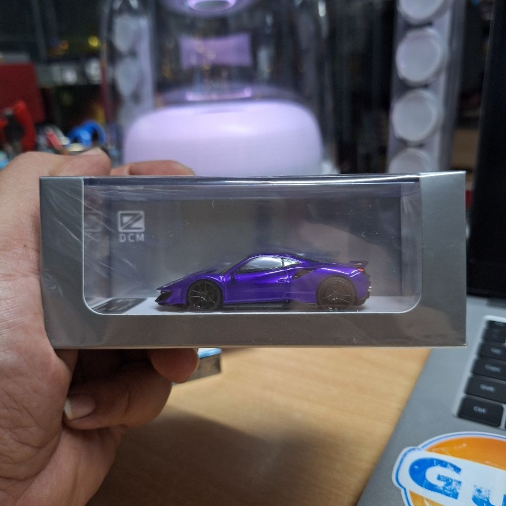 DCM Skala 64 Ferrari 488 Pista Novitech Blue