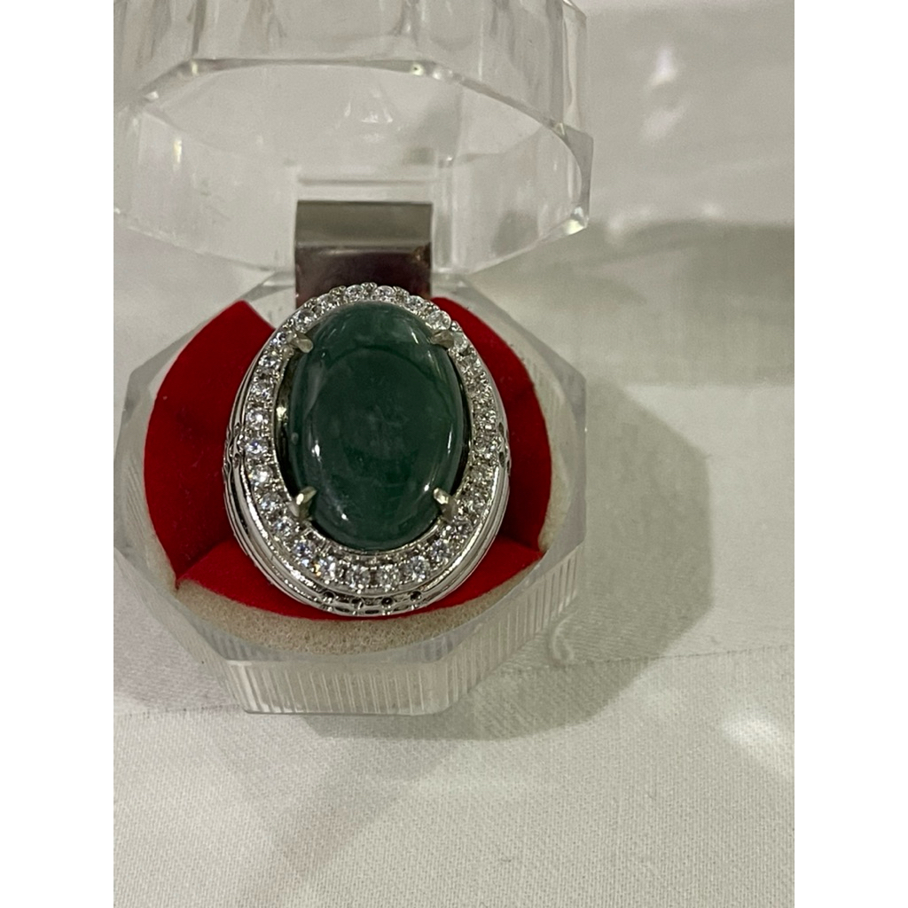 Giok Burma Green  tipe A