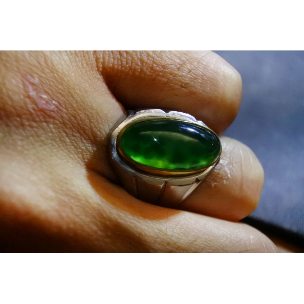 idocrase emerald green super lumut hijau
