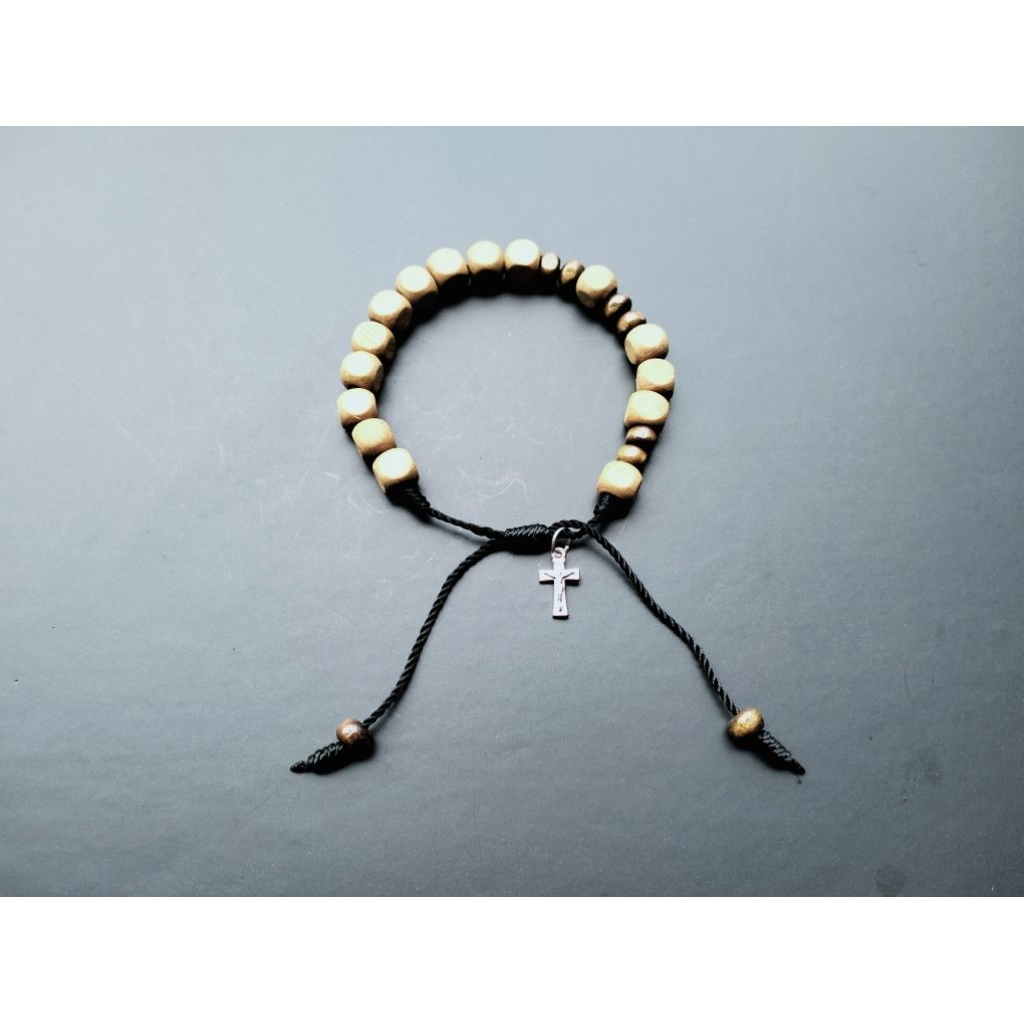 G1076 GELANG ROSARIO KAYU GELANG SALIB KATOLIK