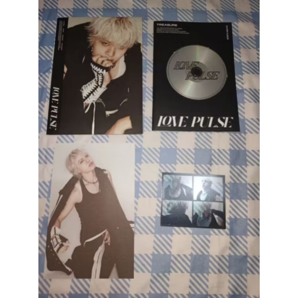 WTS PRELOVED OFFICIAL ALBUM DIGIPACK TREASURE PLEASURE SO JUNGHWAN VER ALBUM ONLY