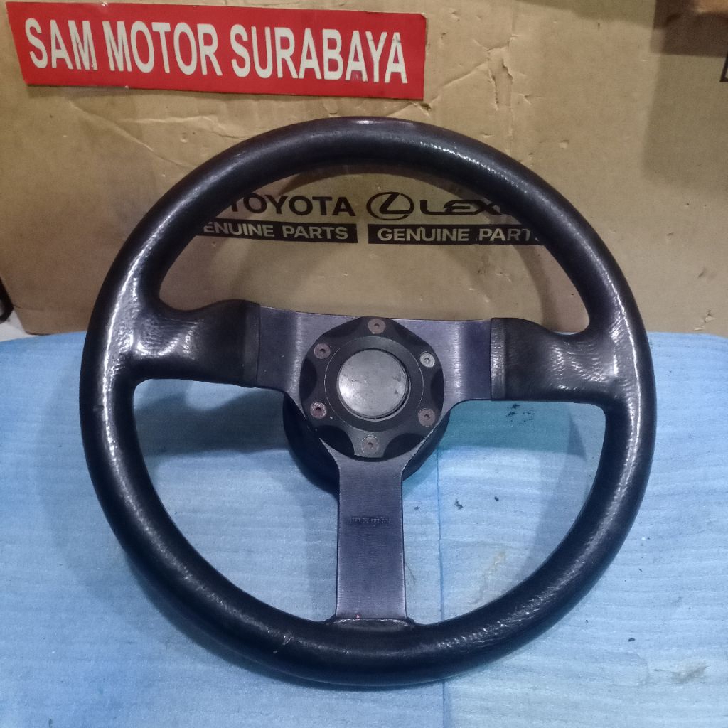 Stir Setir Racing Momo Original
