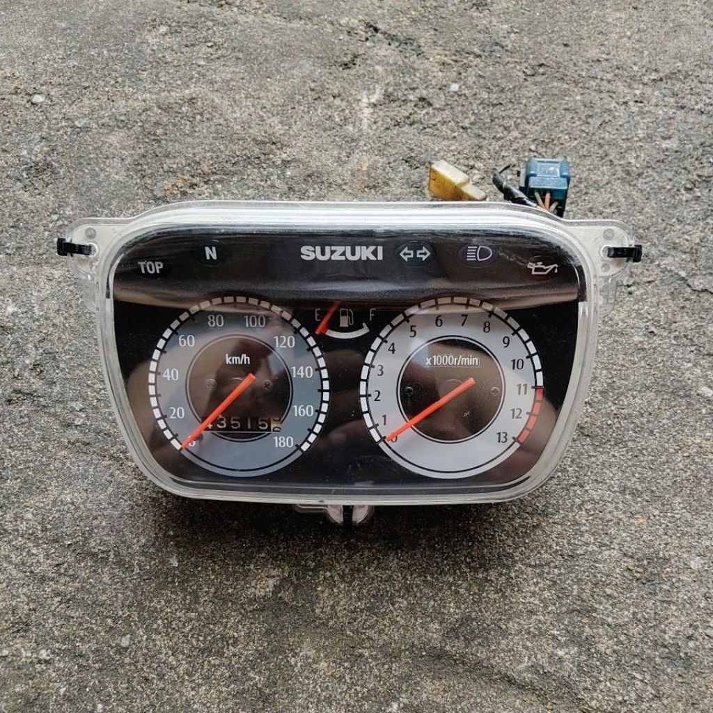 sepido meter/speedo Suzuki satria hiu Malaysia lscm 2 tak original copotan