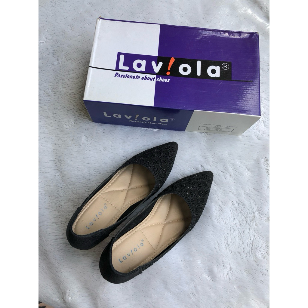 preloved sepatu laviola