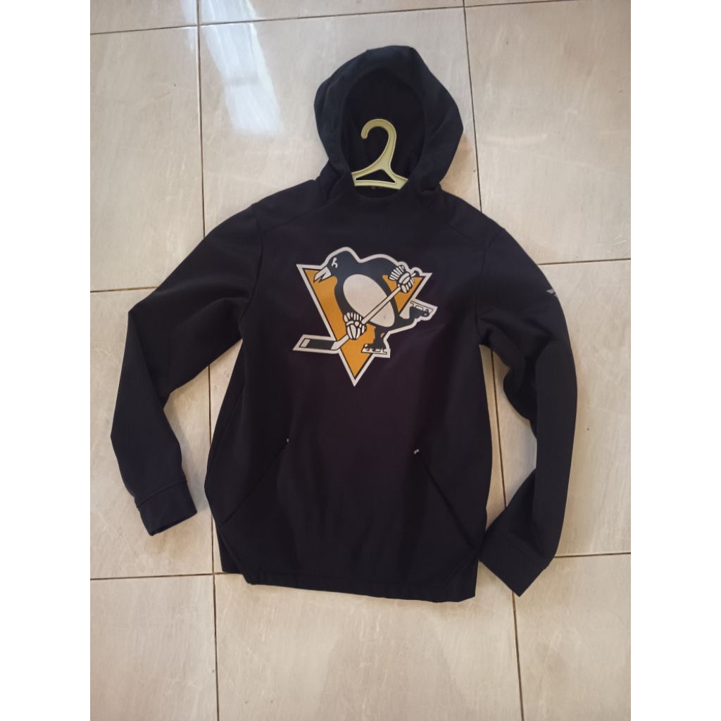jersey pinguin NHL