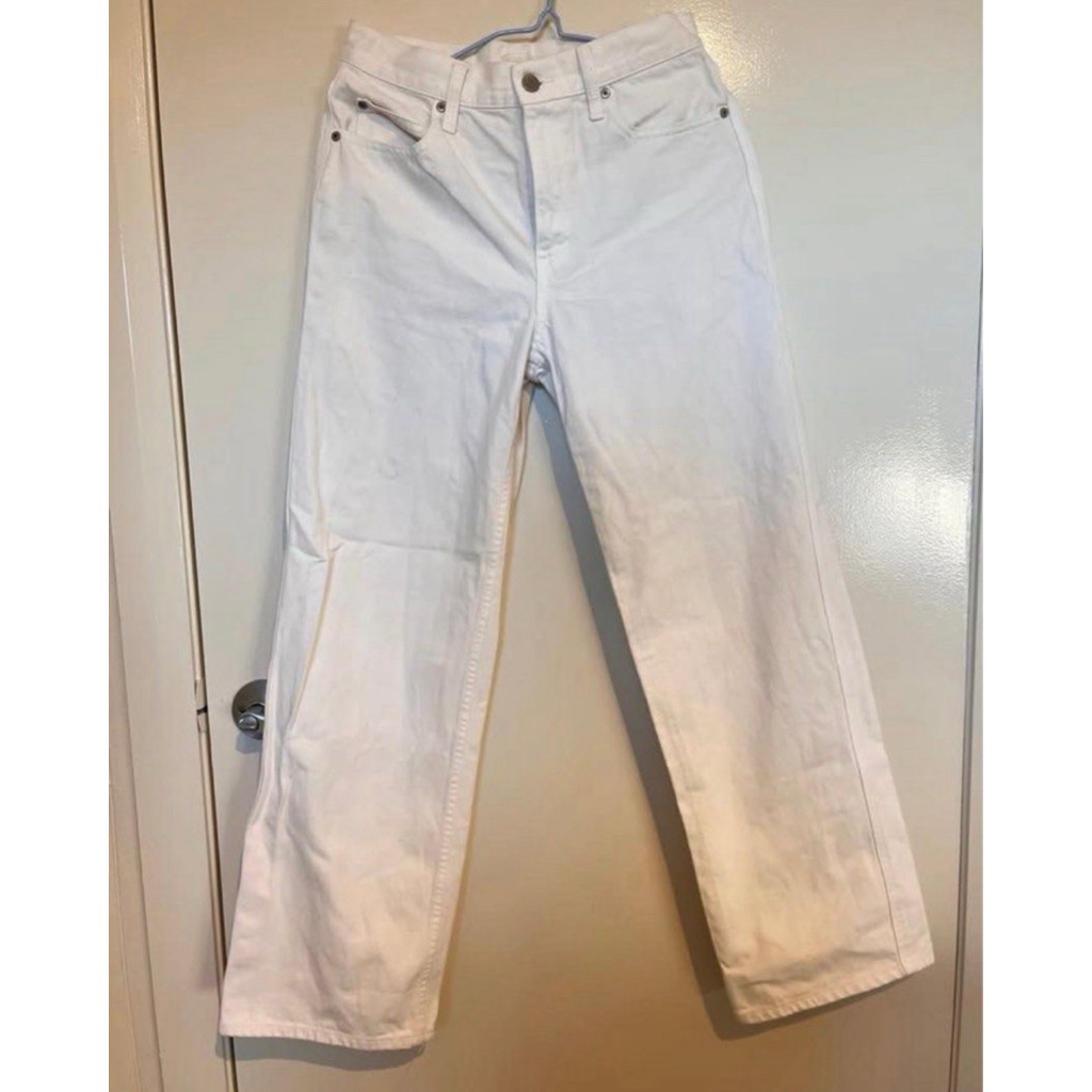 UNIQLO WIDE STRAIGHT JEANS