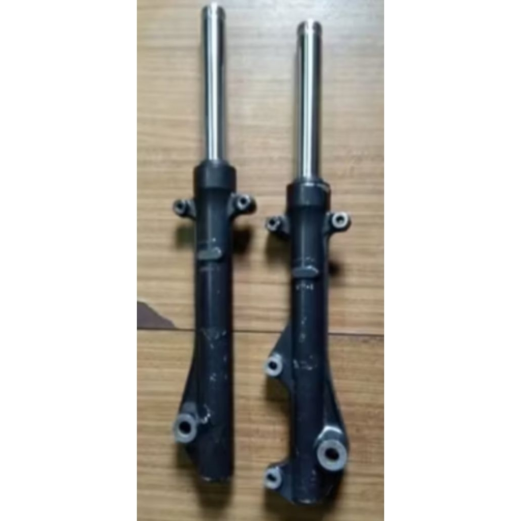 shockbreaker depan Honda Beat karbu tahun 2008 barang ori copotan