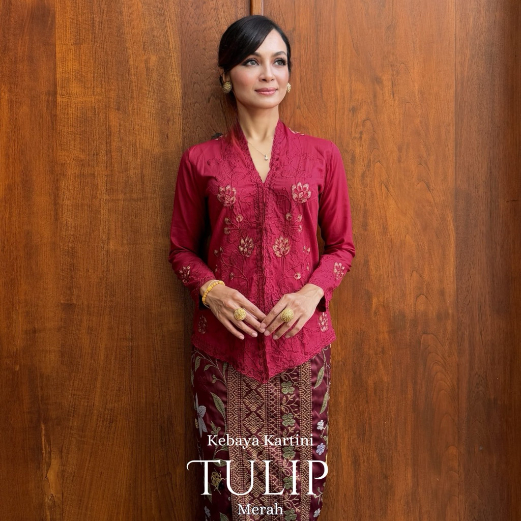 KEBAYA BALI KARTINI - BORDIR BUNGA TULIP | KEBAYA ENCIM | KEBAYA KATUN | KEBAYA BORDIR | KEBAYA WISU