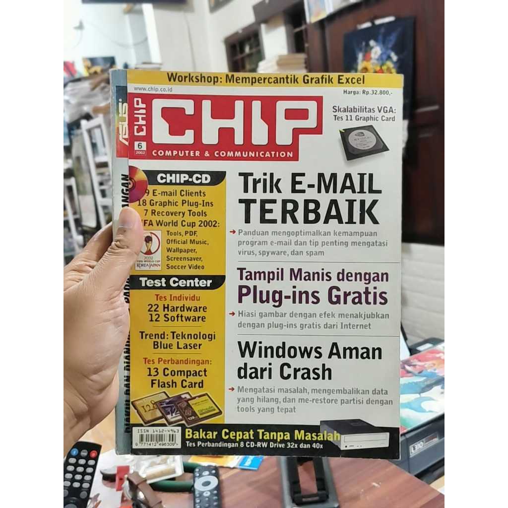 Majalah CHIP Komputer Preloved Kondisi Bagus Informasi Teknologi Komputer