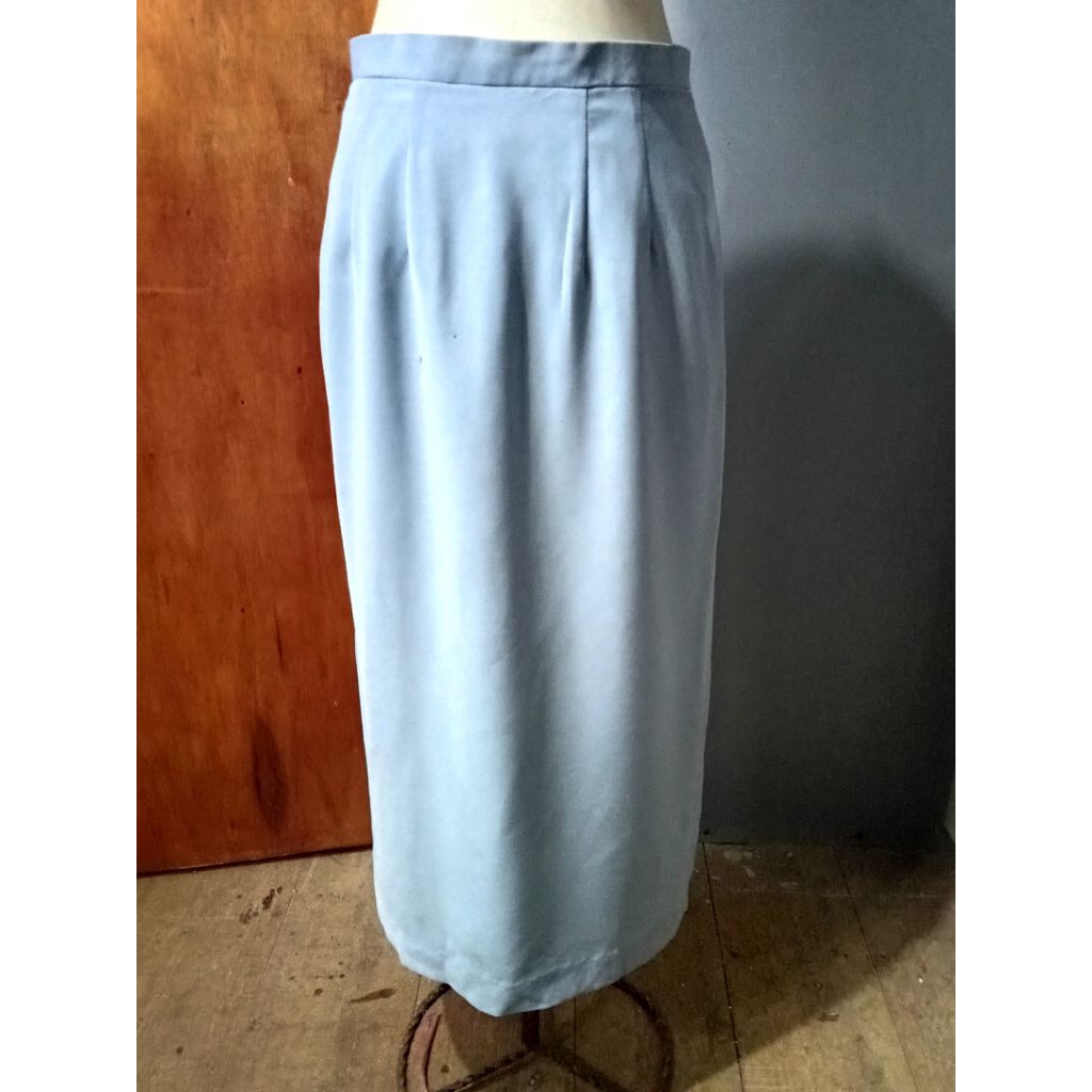 Rok panjang wanita warna biru muda