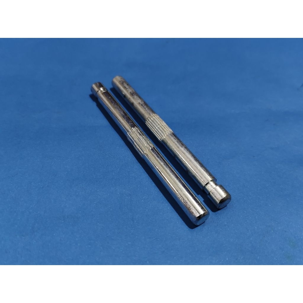 Pen Engsel Pintu Suzuki Carry Extra St 100