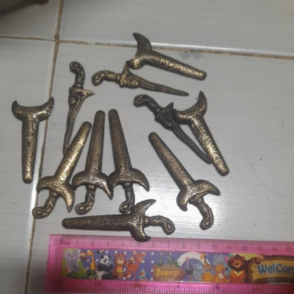 sovenir kerajinan tangan keris naga kuningan