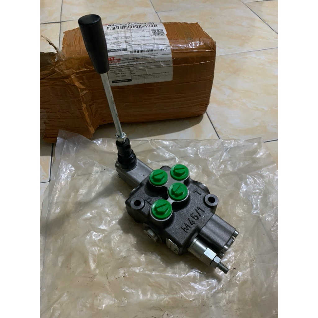 Handvalve hidrolik - Handel hindrolik - hand control - tuas hidrolik - Handel Valve Hydraulic