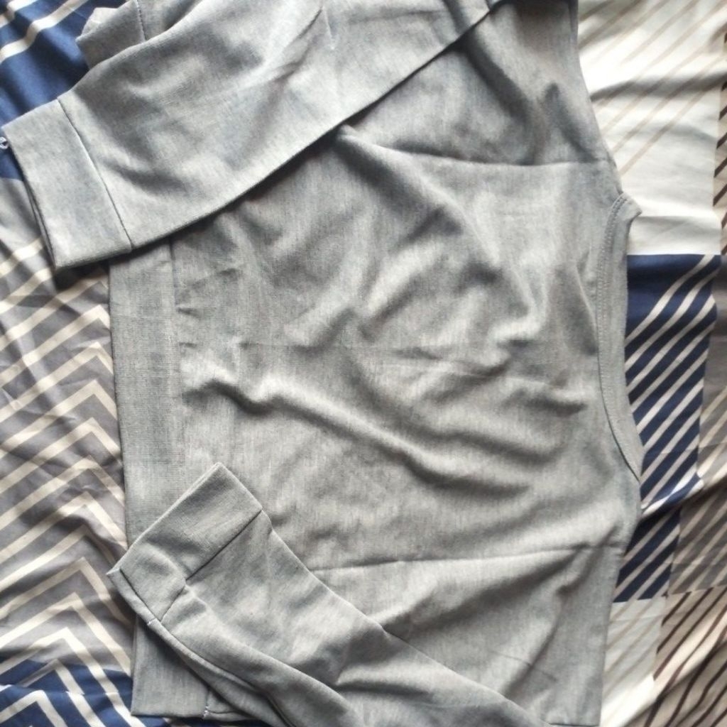 sweater abu abu | pakaian wanita