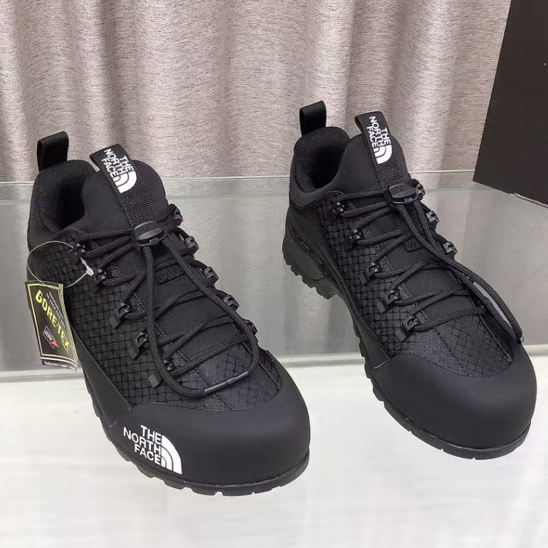 The North Face Glencliff Comfort Lightweight, Slip-Resistant, Durable Low-Top Hiking Boots, Unisex, 