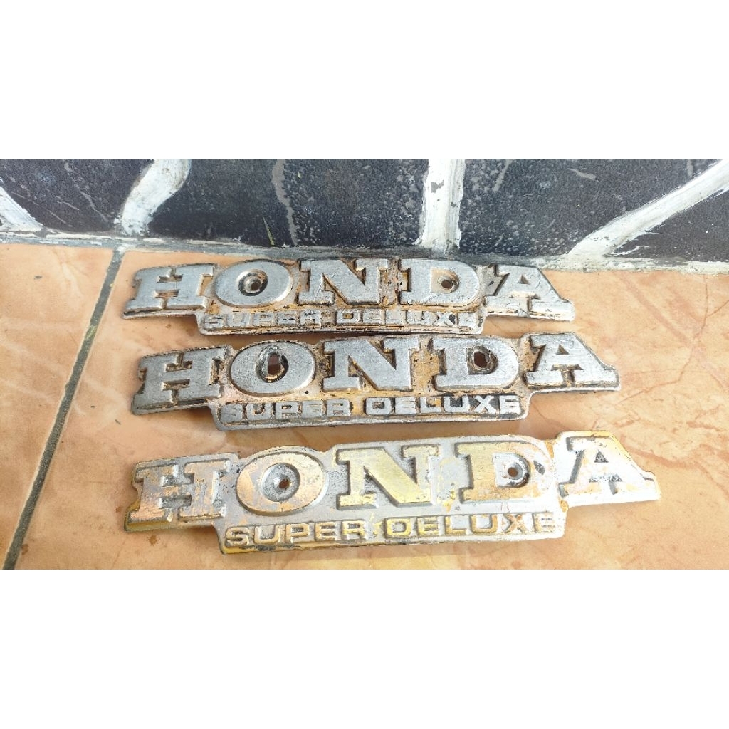 Emblem Tangki Logo tangkiHonda GL100 Ori