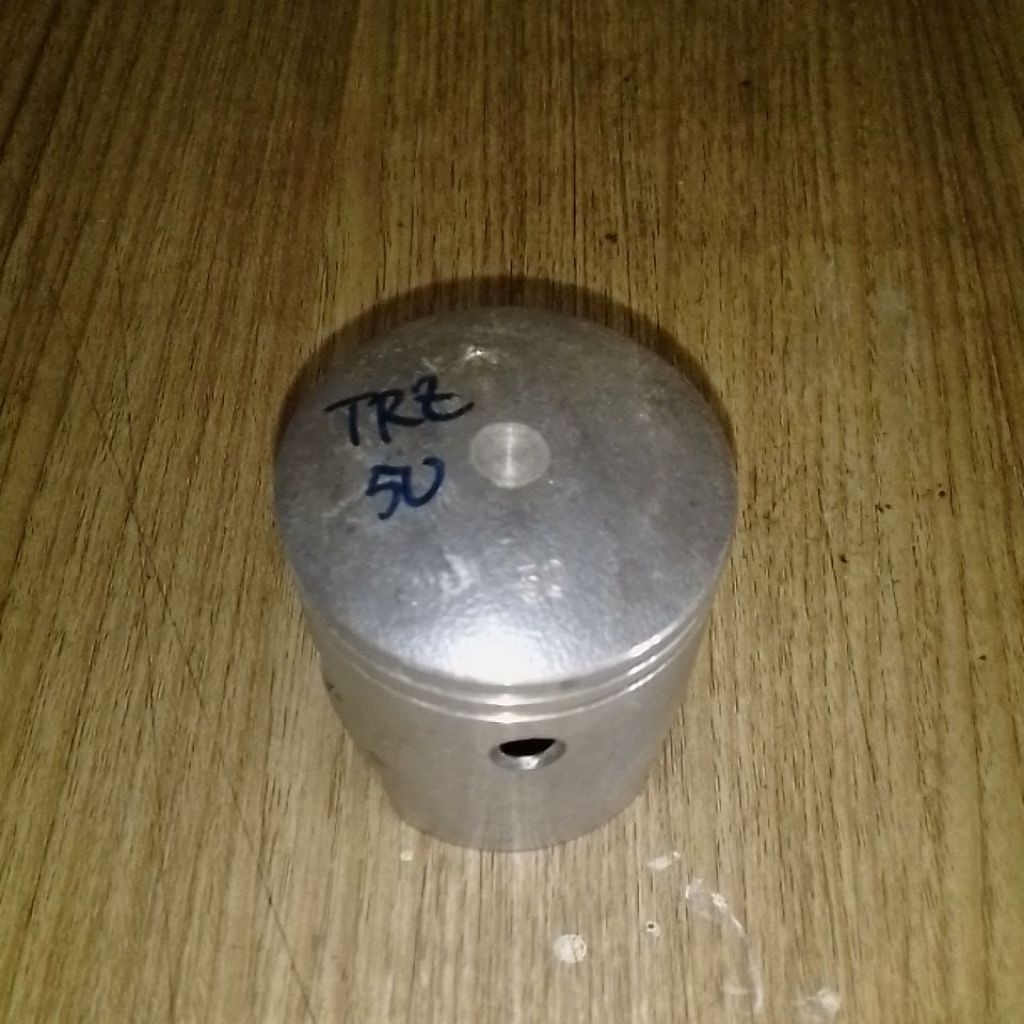Piston seher seker only SUZUKI TRZ 125 KATANA / GP125 GP 125 /TRS 125. OVERSIZE OS 50 0.50 . LOST PA
