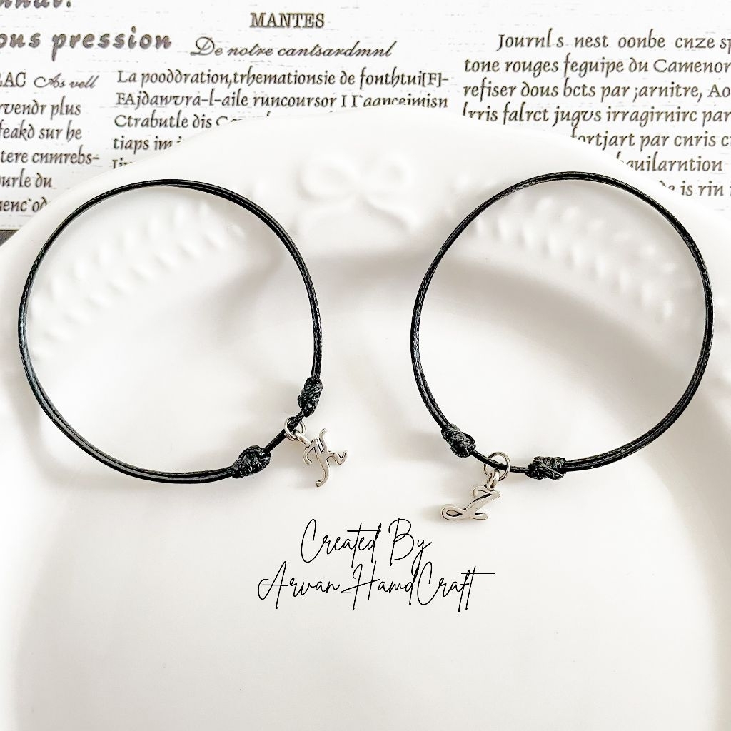 Gelang Inisial Liontin Huruf / Gelang Tali Kulit Liontin Huruf