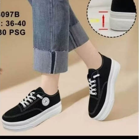 Sepatu sneakers wanita sepatu fashion tinggi