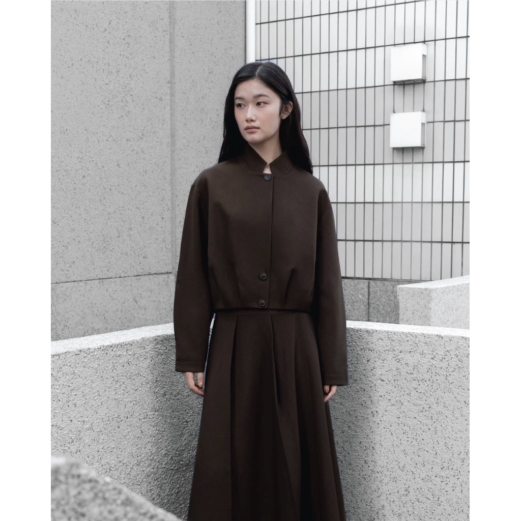 JASTIP NEW Semi Cropped Blazer Jedda warna Bistre