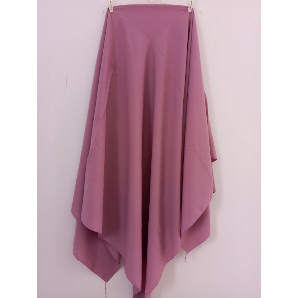 Preloved Hijab Segiempat Syar'i Bahan Wolfis Lilac