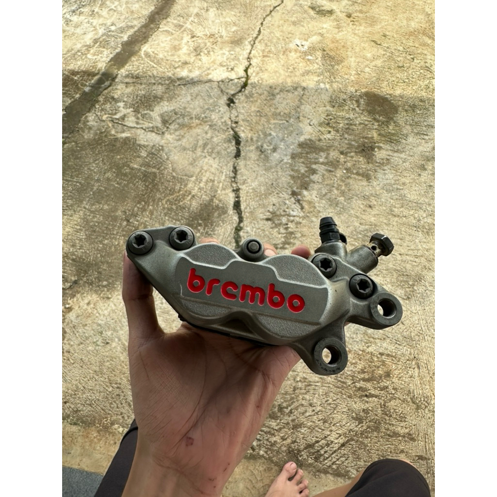 Kaliper Brembo 4p