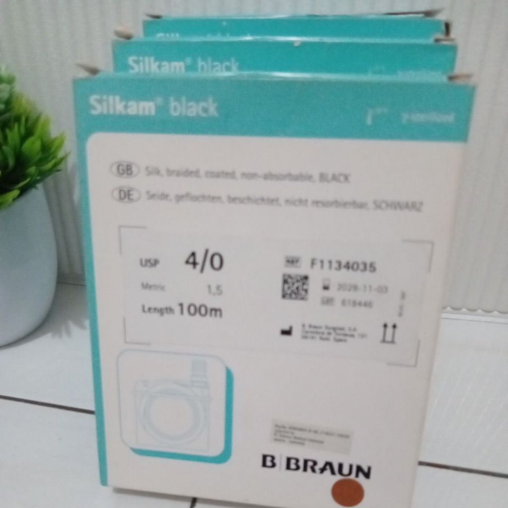 B Braun Silkam Black 4/0 100 meter/Braun Silk 4/0 100meter/Benang Silk Braun 4/0/catgut Silk Braun 4