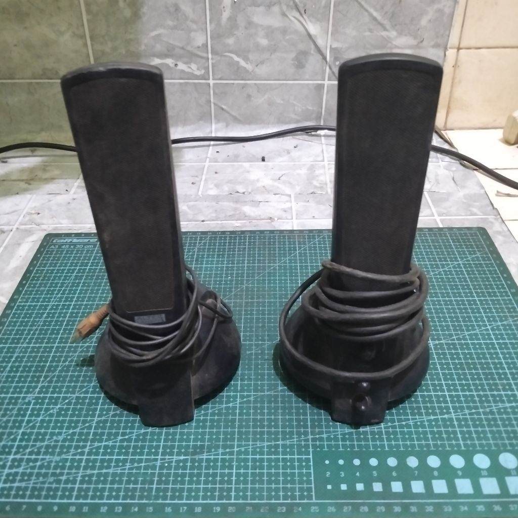 Speaker Komputer Altec Lansing ATP3 Satelit Original Kondisi Bekas Untuk Experiment