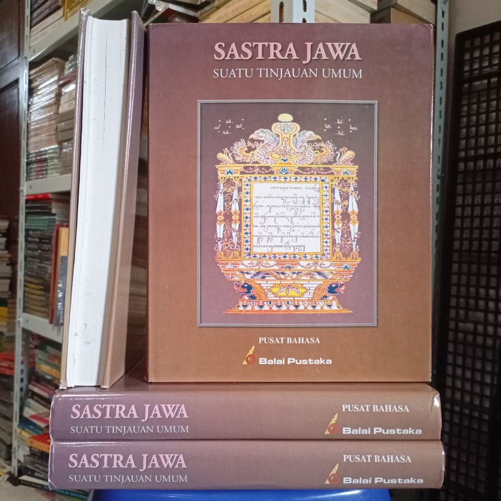 Buku Sastra Jawa Suatu Tinjauan Umum | sastra Indonesia | aksara