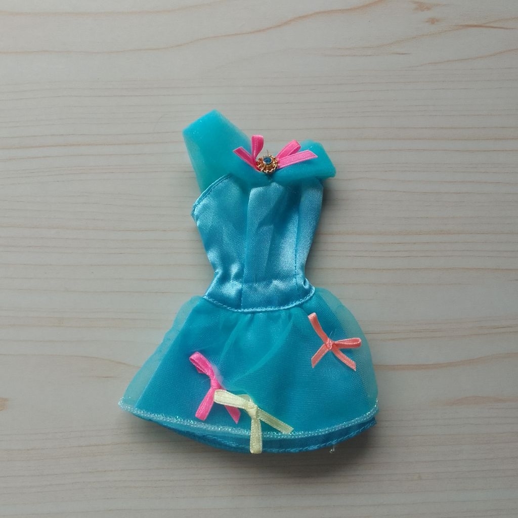 Baju Barbie vintage preloved