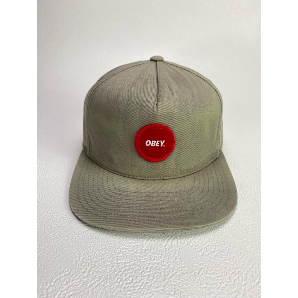 Topi obey circle patch second