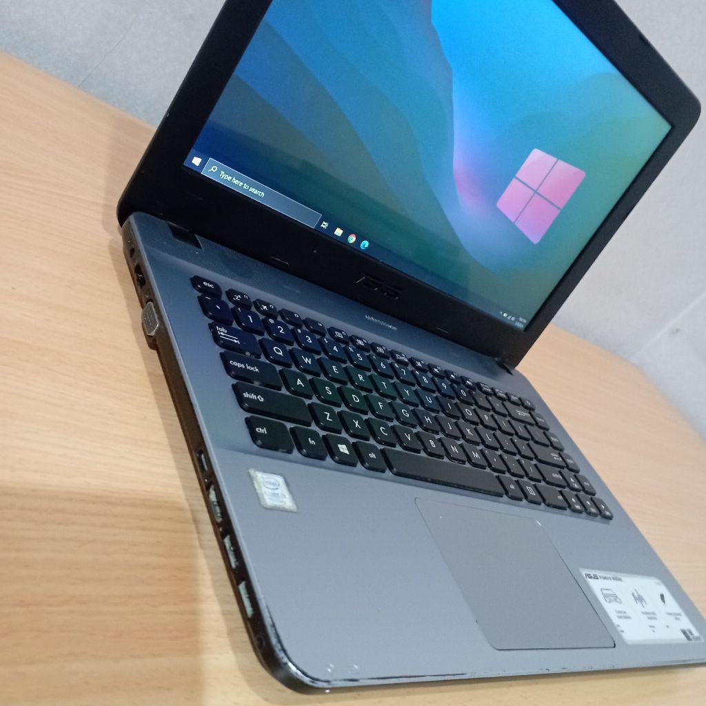 Laptop Asus X441UAR, Core i3-7020U, Gen 7th, Intel Hd Graphics 620,  Editing Siap Pake