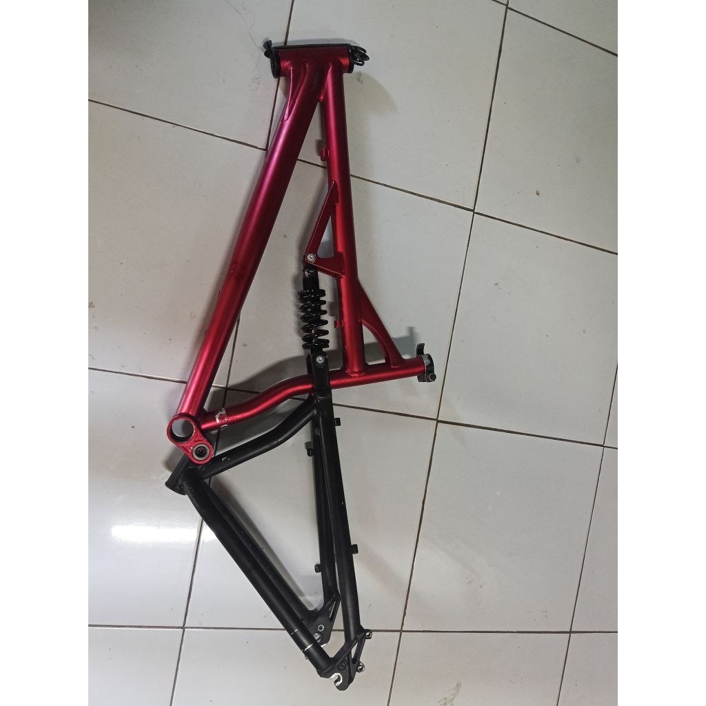 frame polygon broadway 3.0 repaint.