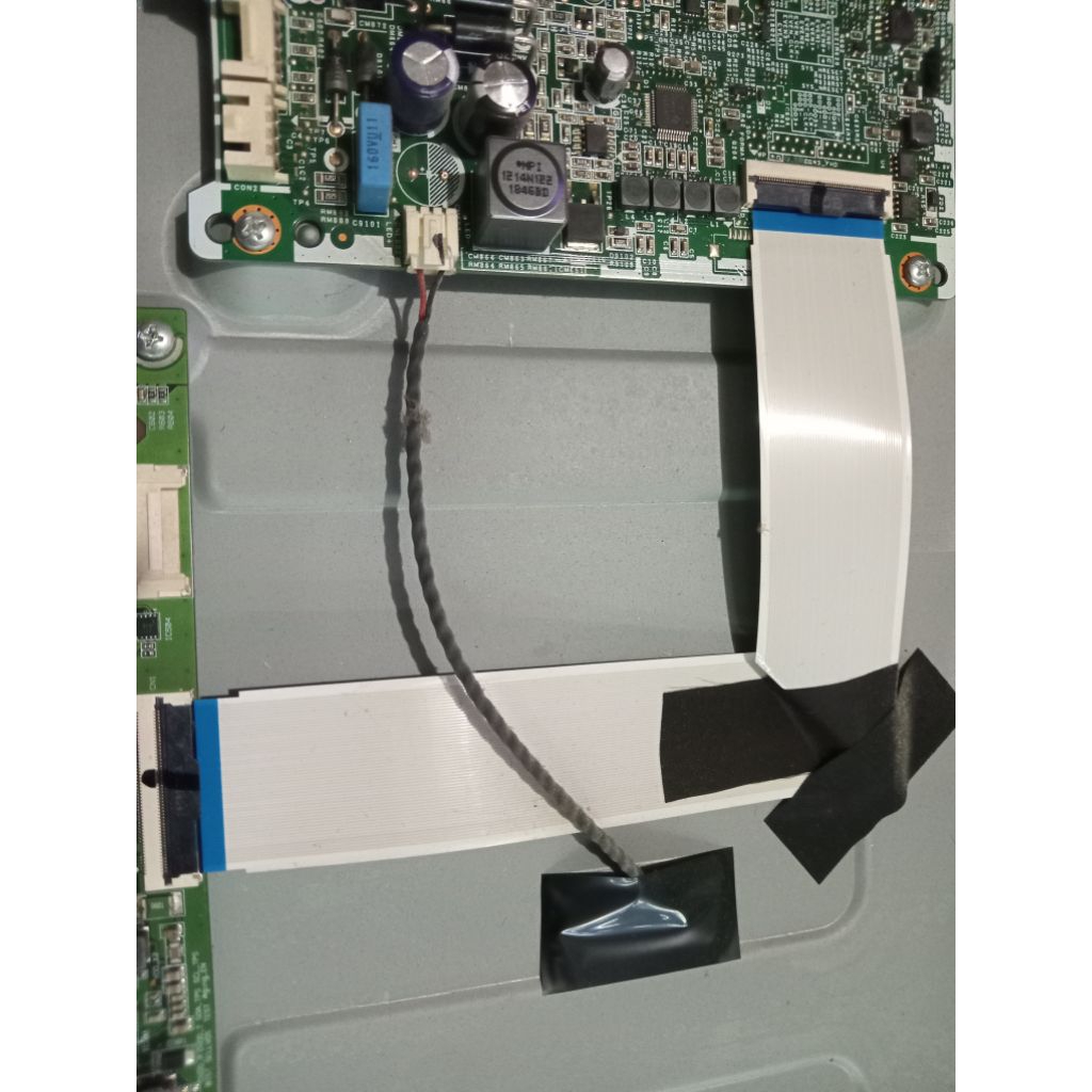 KABEL FLEXIBEL KE TCON TV LED SAMSUNG UA43N5001AK BEKAS NORMAL