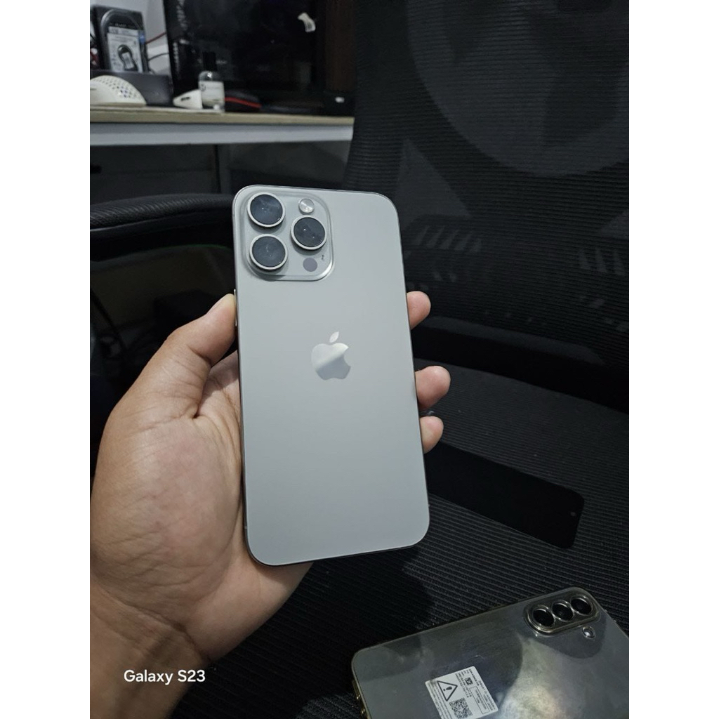 IPHONE 15PROMAX 256 ibox