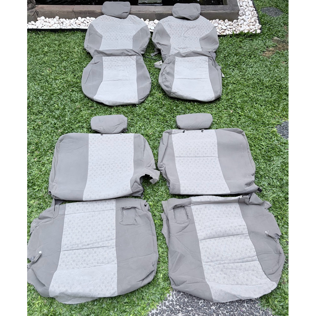 Sarung Jok Original Toyota Innova Barong - Baris Depan & Belakang Saja (Copotan)