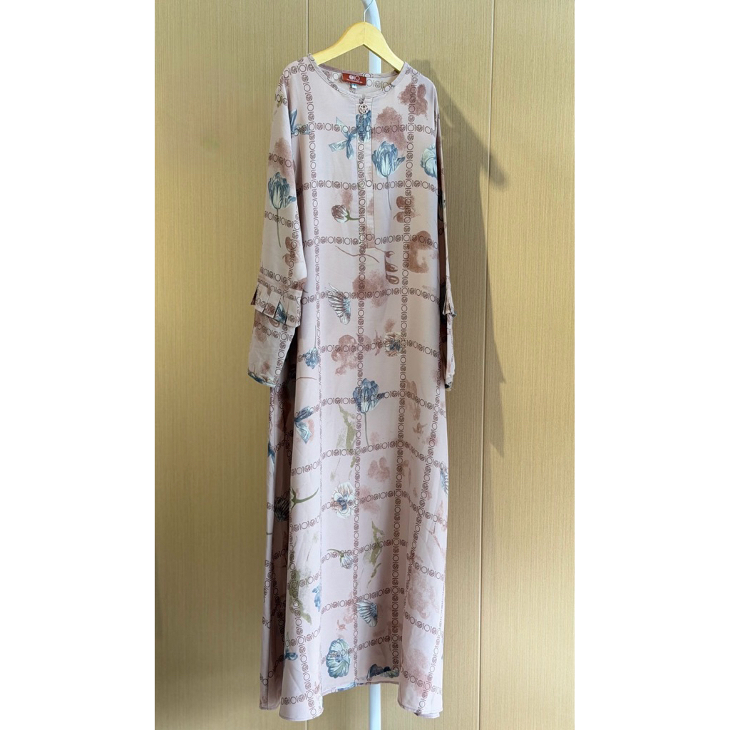 Preloved dress Ria Miranda size S